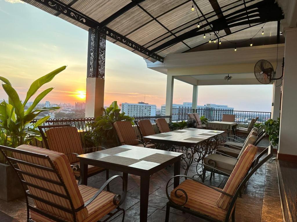 Capitol Residence Vientiane Exteriér fotografie